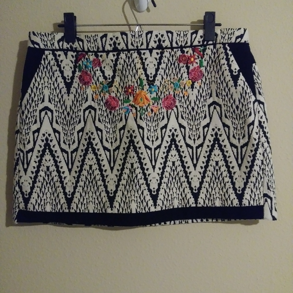 Desigual Mini Skirt. Size 44